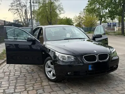 Second-hand BMW 525 192 CP (141 kW) 2004 Negru Berlinǎ