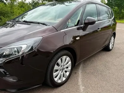 Gebraucht Opel Zafira Tourer 165 PS (121 kW) 2012 Braun Van / Kleinbus