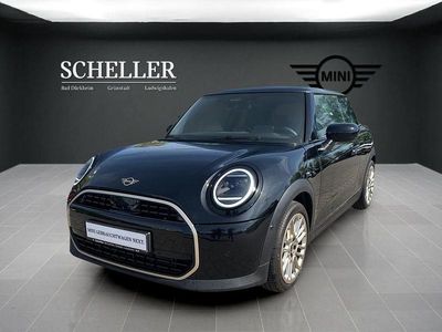 Usata Mini Cooper Favoured 156 CV (114 kW) 2024 Nero Utilitaria