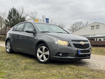 Gebraucht Chevrolet Cruze LT 141 PS (103 kW) 2012 Silber Limousine