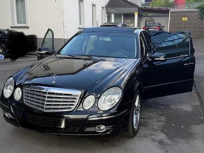 Mercedes E280
