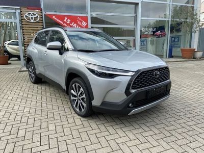 Andere farbe Gebraucht 2024 Toyota Corolla Team SUV | 34.950 € (Teuer)