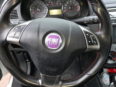 Gebraucht Fiat Punto 120 PS (88 kW) 2009 Weiß Kleinwagen