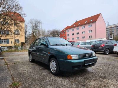 Grün Gebraucht 1997 VW Polo Classicline Kleinwagen | 1.490 € (Etwas zu teuer)