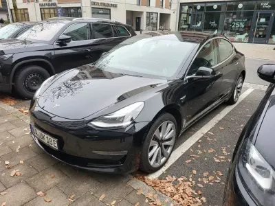 Occasion Tesla Model 3 199 kW (271 ch) 2019 Noir Berline