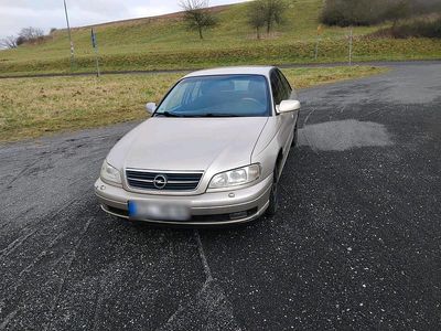 Gebraucht Opel Omega 144 PS (105 kW) 2001 Gold Limousine