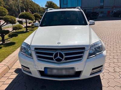 Weiß Gebraucht 2011 Mercedes GLK220 SUV | 9.500 € (Fairer Preis)