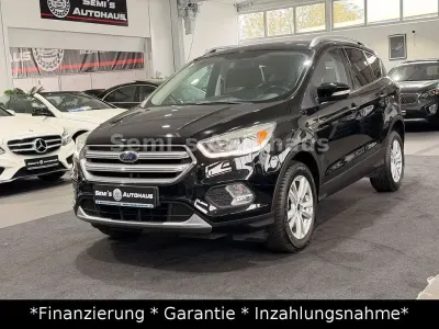 Gebraucht Ford Kuga Business Edition 150 PS (110 kW) 2017 Schwarz SUV