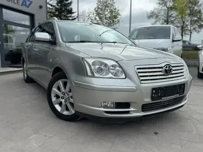 Gebraucht Toyota Avensis Executive 129 PS (94 kW) 2005 Andere Kombi
