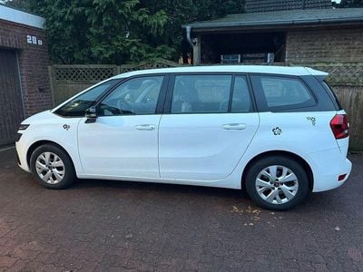 Weiß Gebraucht 2022 Citroën C4 SpaceTourer PureTech Van / Kleinbus | 17.500 € (Etwas zu teuer)