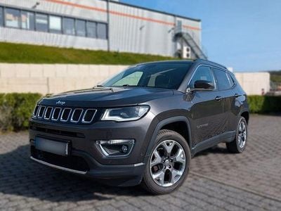 Gebraucht Jeep Compass Limited 170 PS (125 kW) 2019 Grau SUV
