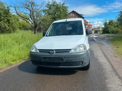 Gebraucht Opel Campo 75 PS (55 kW) 2008