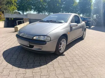 Brugt Opel Tigra 90 HK (66 kW) 1995 Sølv Coupe