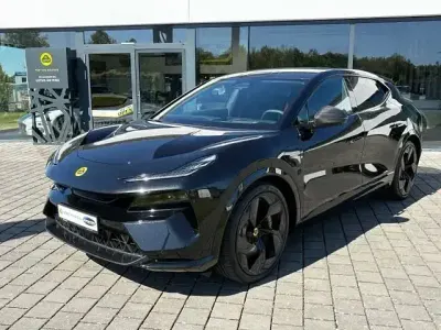 Usata Lotus Eletre 675 kW (918 CV) 2024 Nero SUV
