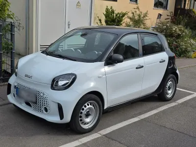 Gebraucht Smart ForFour Electric Drive 60 kW (82 PS) 2021 Weiß Kleinwagen