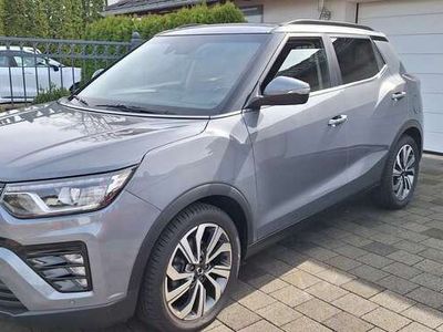 gebraucht Ssangyong Tivoli 1.5 T-GDi Aut. Cristal , Leder , DAB Navi, RFK