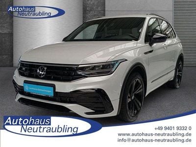 Gebraucht VW Tiguan R-line 150 PS (110 kW) 2024 Oryxweiß perlmutteffekt SUV