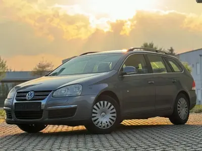 Gebraucht VW Golf VI Comfortline 122 PS (89 kW) 2009 Grau Kleinwagen