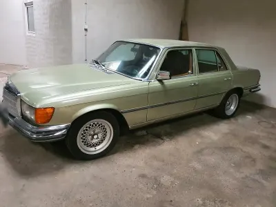 Gebraucht Mercedes 350 SE 143 PS (105 kW) 1976 Grün Limousine