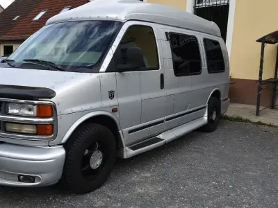 Gebraucht Chevrolet Express 250 PS (183 kW) 1999 Silber Van / Kleinbus