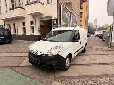 Gebraucht Opel Combo 193 PS (141 kW) 2017 Weiß Van / Kleinbus