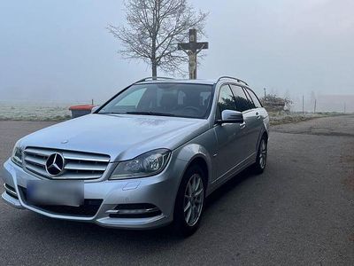 Silber Gebraucht 2011 Mercedes C180 Avantgarde Kombi | 11.000 € (Teuer)