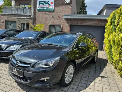 Używany Opel Astra Energy 170 KM (125 kW) 2014 Czarny Kombi