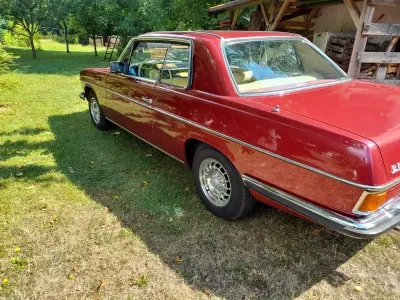 Gebraucht Mercedes 280 185 PS (136 kW) 1975 Rot Coupé