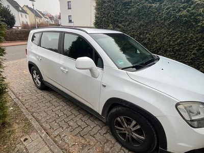 Weiß Gebraucht 2011 Chevrolet Orlando Van / Kleinbus | 5.500 € (Guter Preis)