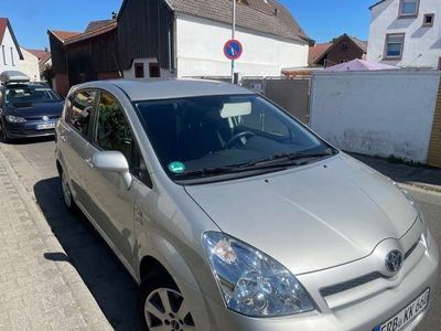 Grau Gebraucht 2007 Toyota Corolla Verso Sol Van / Kleinbus | 5.800 € (Teuer)