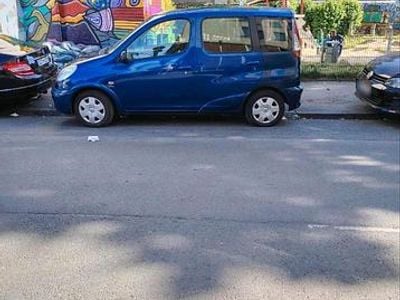 Usado Toyota Yaris 85 HP (62 kW) 2005 Azul Carrinha