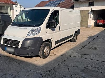 Gebraucht Fiat Ducato 115 PS (84 kW) 2012 Weiß Van