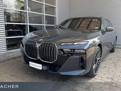 Gebraucht BMW 740 Comfort Edition 299 PS (219 kW) 2025 Bmw individual dravitgrau metal Limousine
