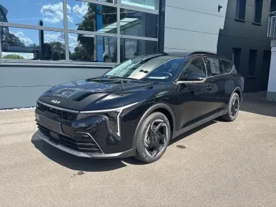 Neu Kia K4 Spirit 150 PS (110 kW) 2026 Schwarz Kombi