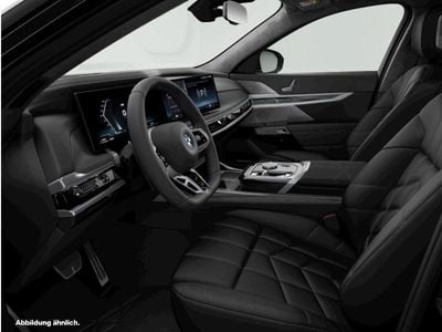 BMW M760e