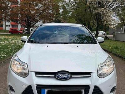 Usata Ford Focus SYNC Edition 125 CV (91 kW) 2013 Bianco Berlina