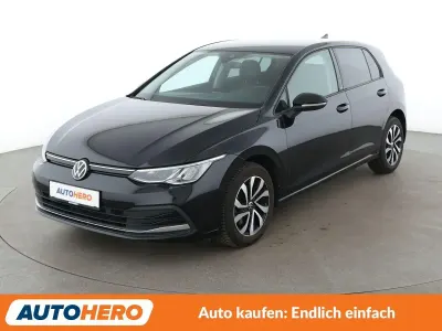 Gebraucht VW Golf VIII Active 110 PS (80 kW) 2021 Schwarz Limousine