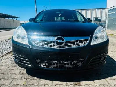 Second-hand Opel Vectra 150 CP (110 kW) 2006 Negru Break