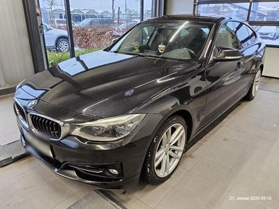Gebraucht BMW 330 Sport Line 258 PS (189 kW) 2017 Schwarz Limousine