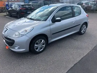 Occasion Peugeot 206 75 PK (55 kW) 2009 Zilver Sedan