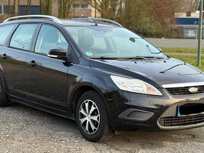 Gebraucht Ford Focus 101 PS (74 kW) 2012 Schwarz Kombi