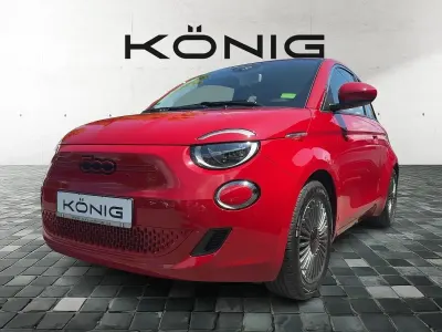 Gebraucht Fiat 500e Red 86 kW (118 PS) 2022 Rot Kleinwagen
