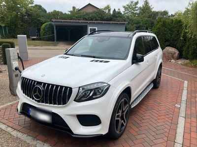 gebraucht Mercedes GLS350 innen/aussen AMG