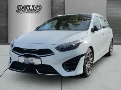 Gebraucht Kia Ceed Sportswagon GT-Line 160 PS (117 kW) 2023 Weiß Kombi