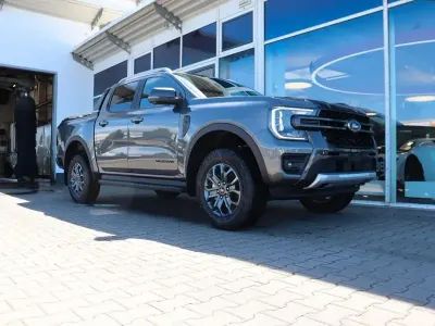 Neu Ford Ranger Wildtrack 241 PS (177 kW) 2026 Grau Pickup