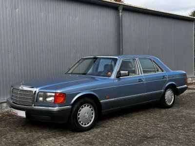 Gebraucht Mercedes 300 188 PS (138 kW) 1988 Blau Limousine