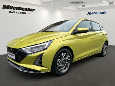 Gebraucht Hyundai i20 Comfort 101 PS (74 kW) 2025 Grün Limousine
