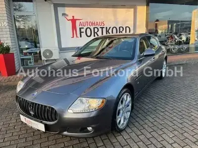 Usata Maserati Quattroporte 401 CV (294 kW) 2011 Grigio Berlina