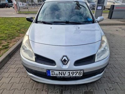 Renault Clio II