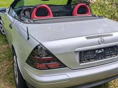 Usata Mercedes SLK230 193 CV (141 kW) 1998 Argento Cabrio
